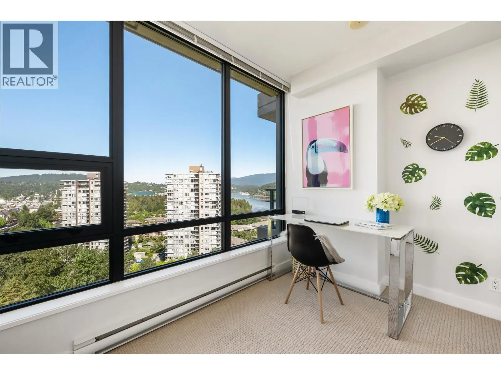 2202 301 CAPILANO ROAD