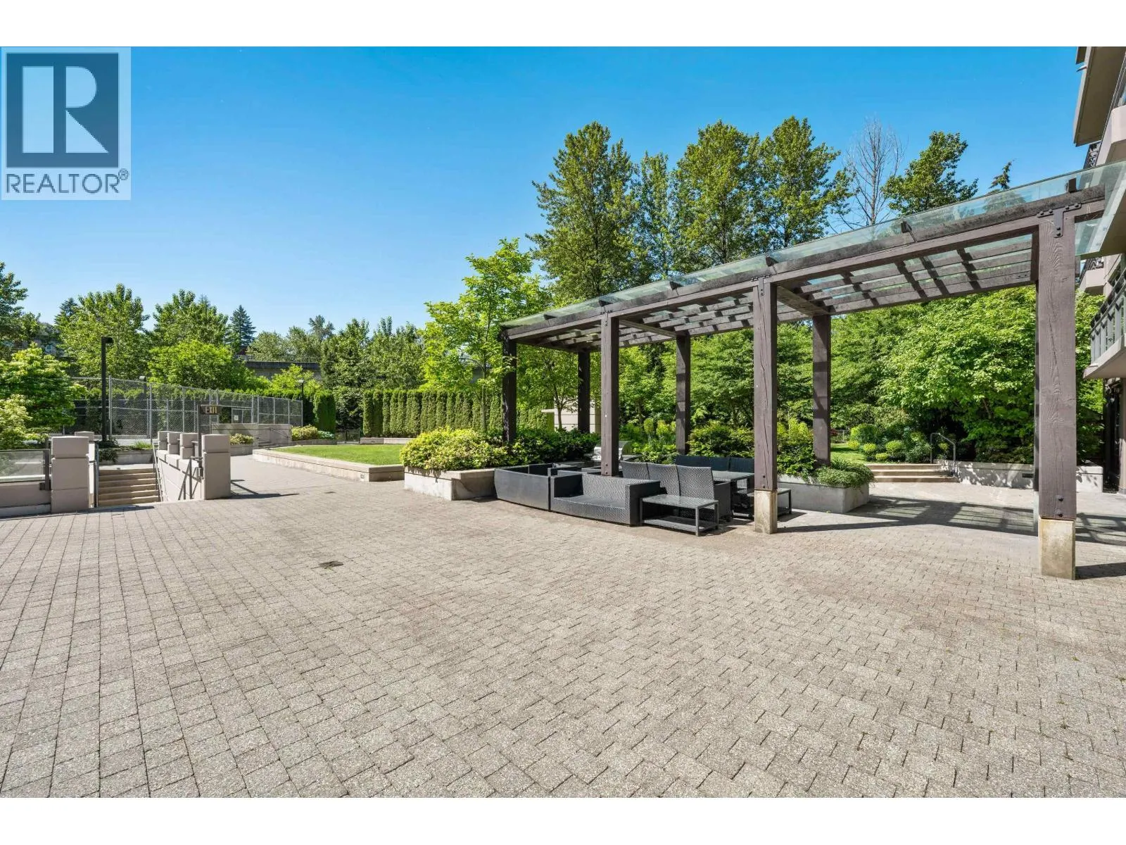 2202 301 CAPILANO ROAD