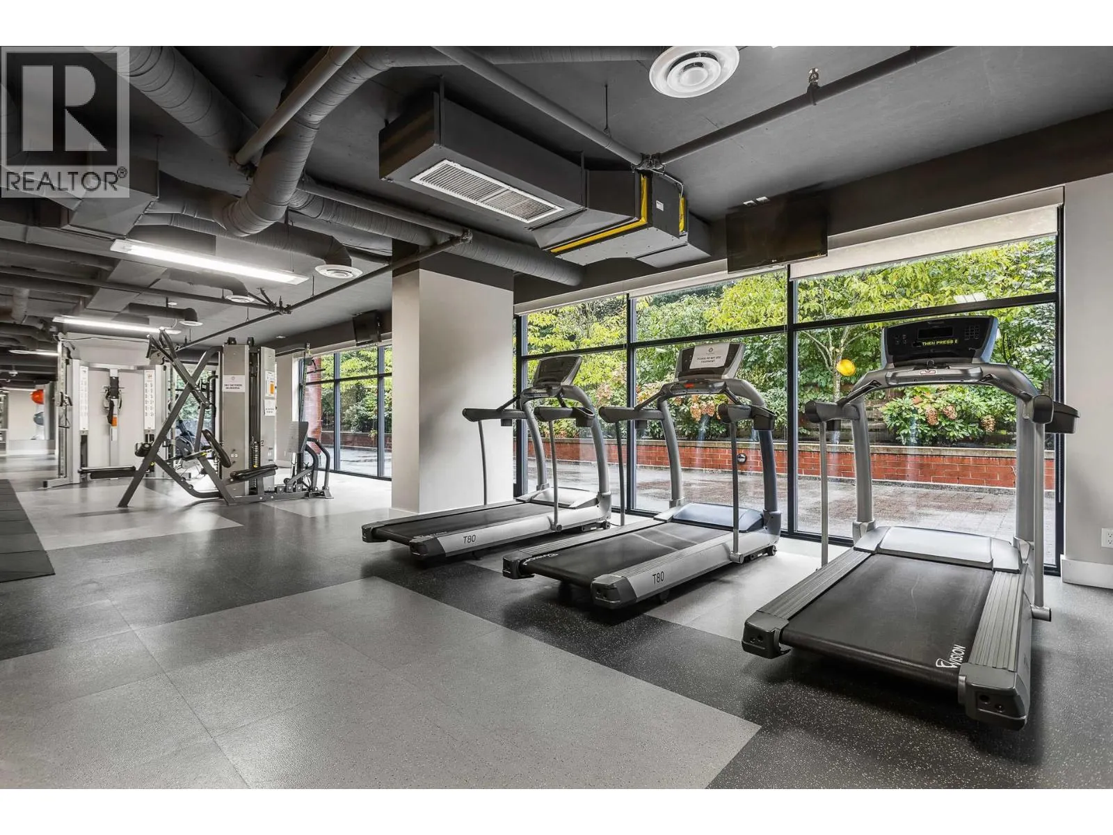 2202 301 CAPILANO ROAD