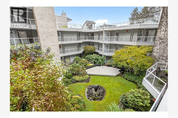 305 2733 ATLIN PLACE