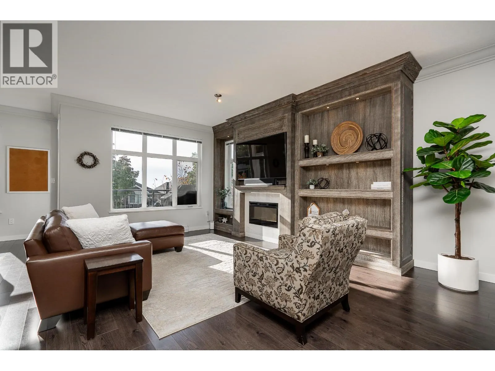 86 1430 DAYTON STREET