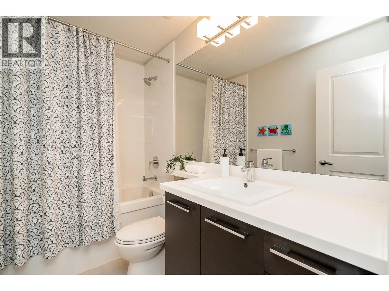 86 1430 DAYTON STREET