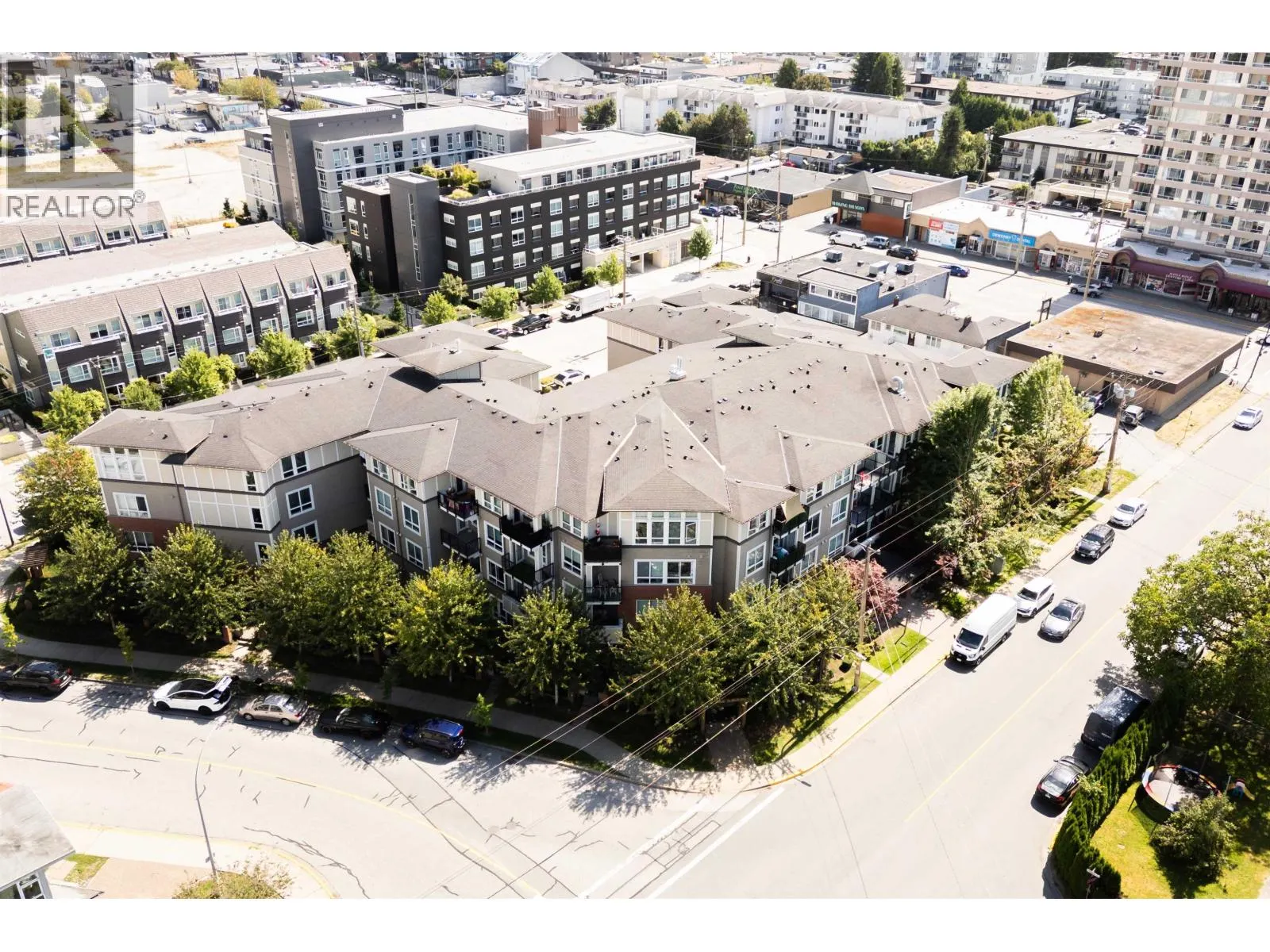 110 12040 222 STREET