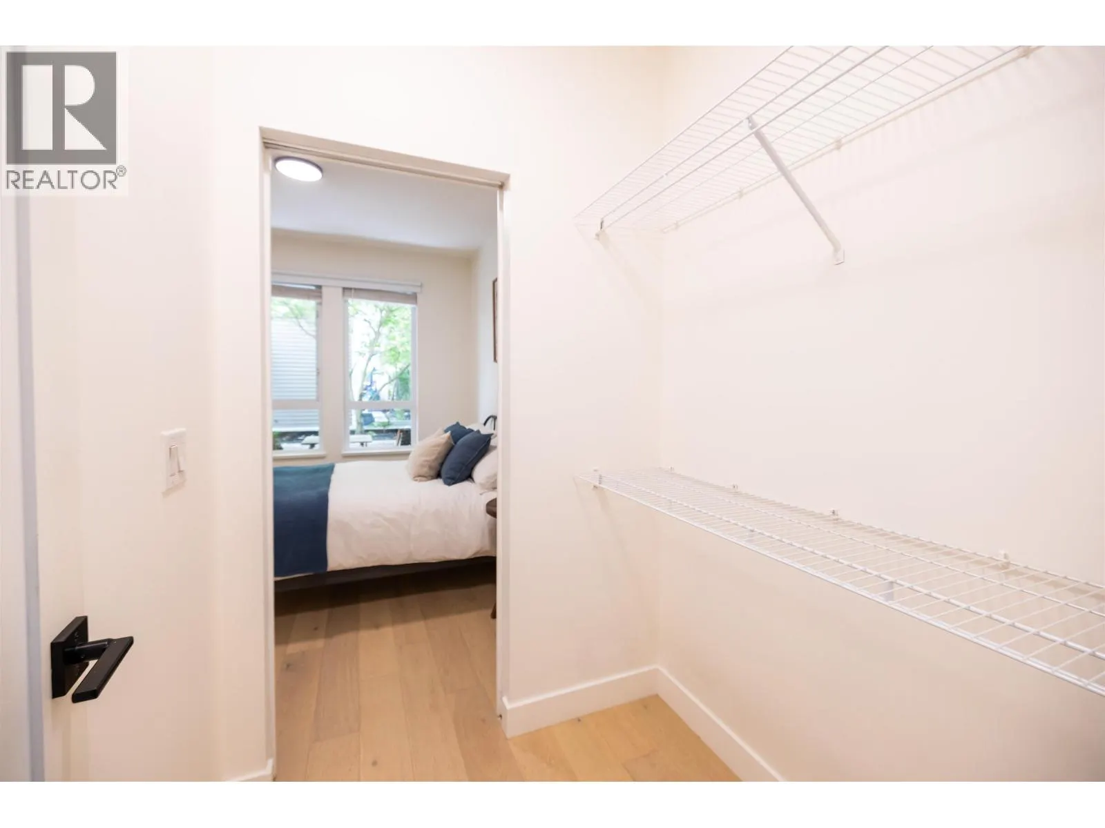 110 12040 222 STREET