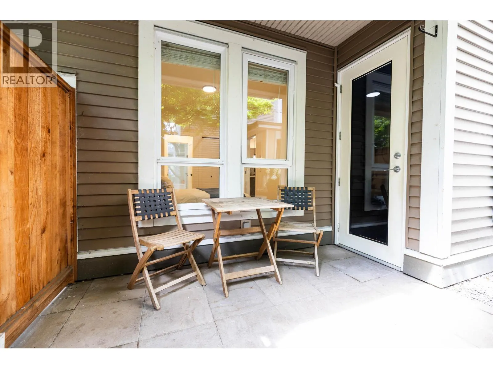 110 12040 222 STREET