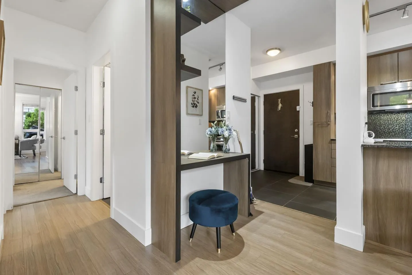 A117 20211 66 AVENUE