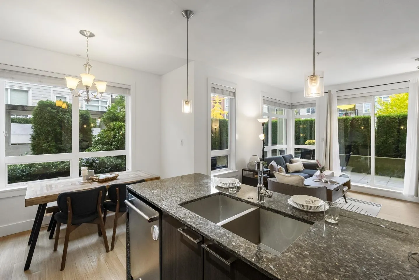 A117 20211 66 AVENUE