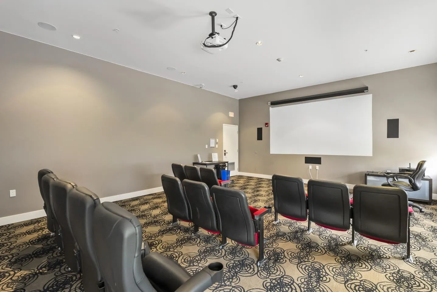 A117 20211 66 AVENUE