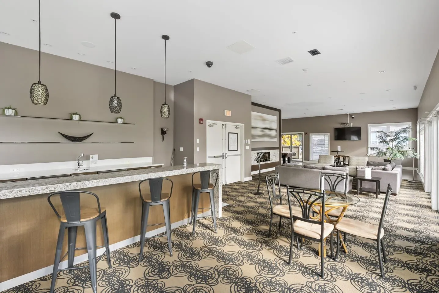 A117 20211 66 AVENUE