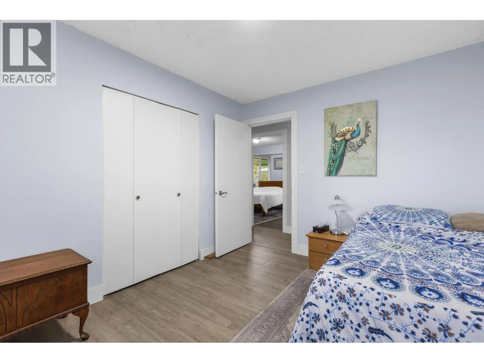 1507 ELINOR CRESCENT