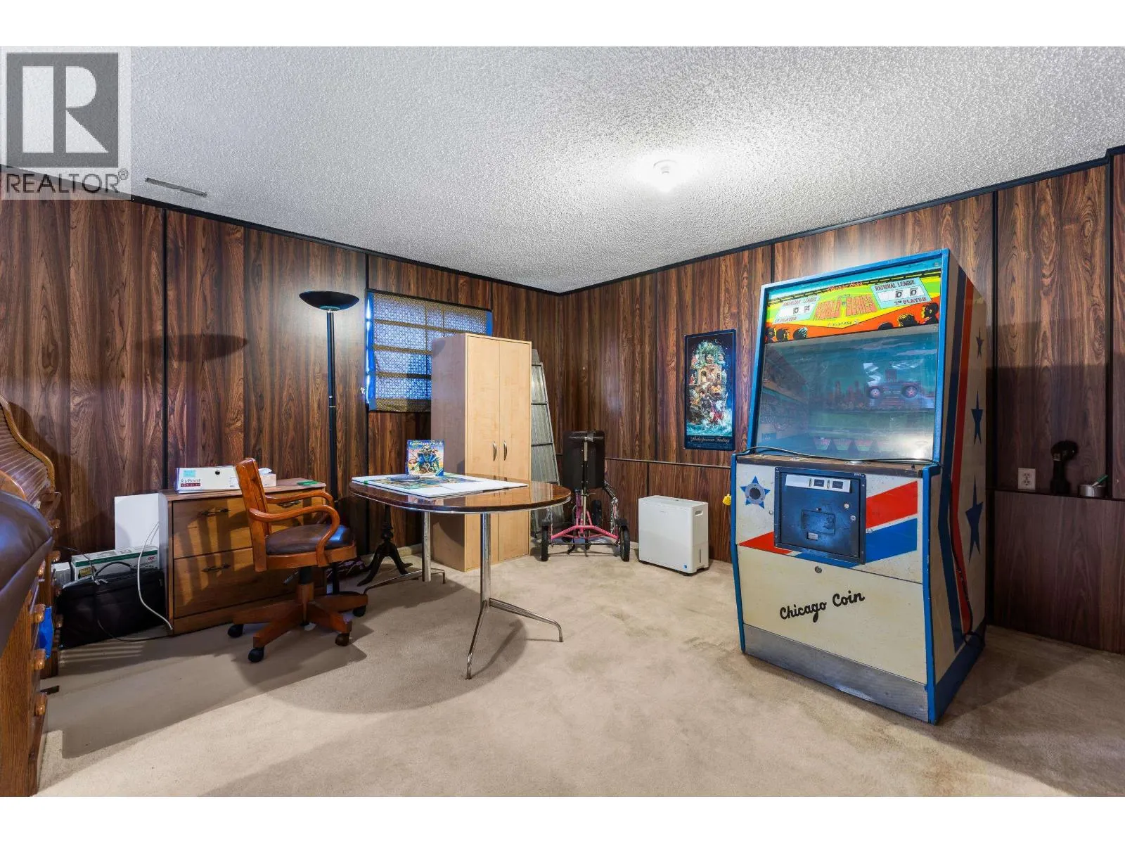 1507 ELINOR CRESCENT