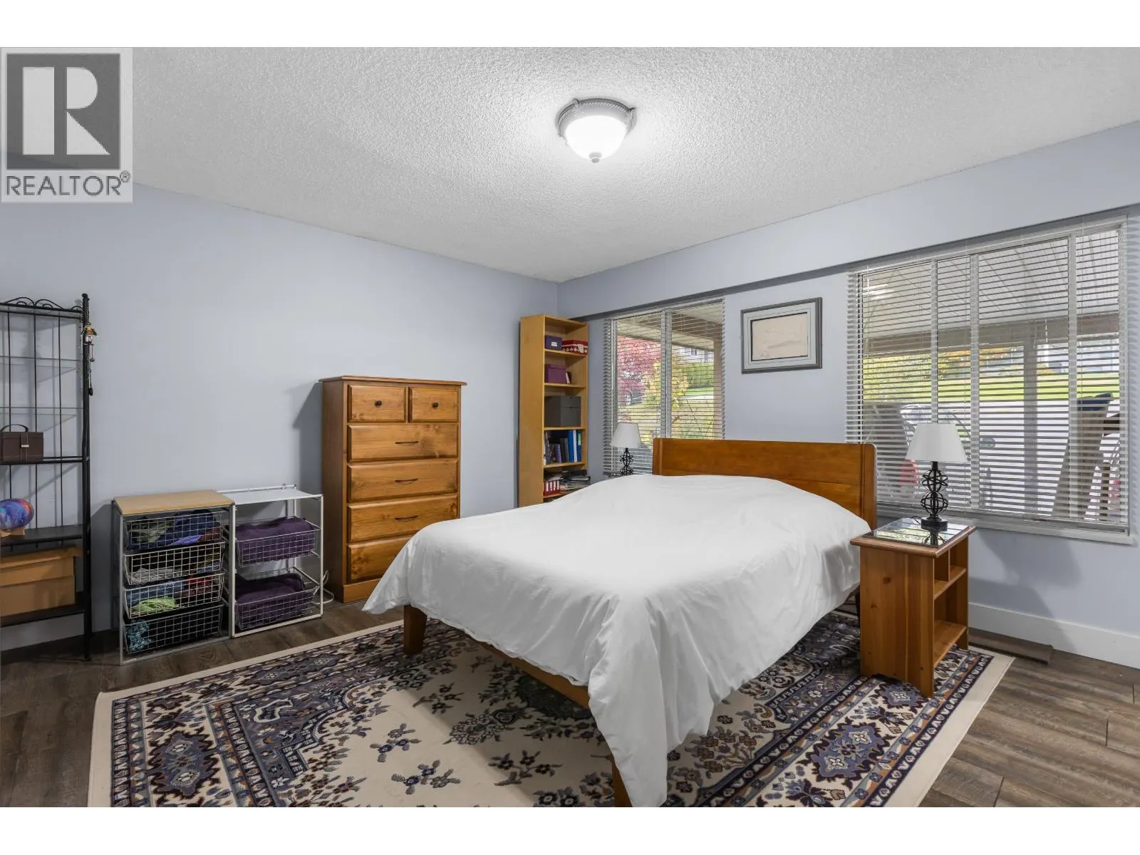 1507 ELINOR CRESCENT