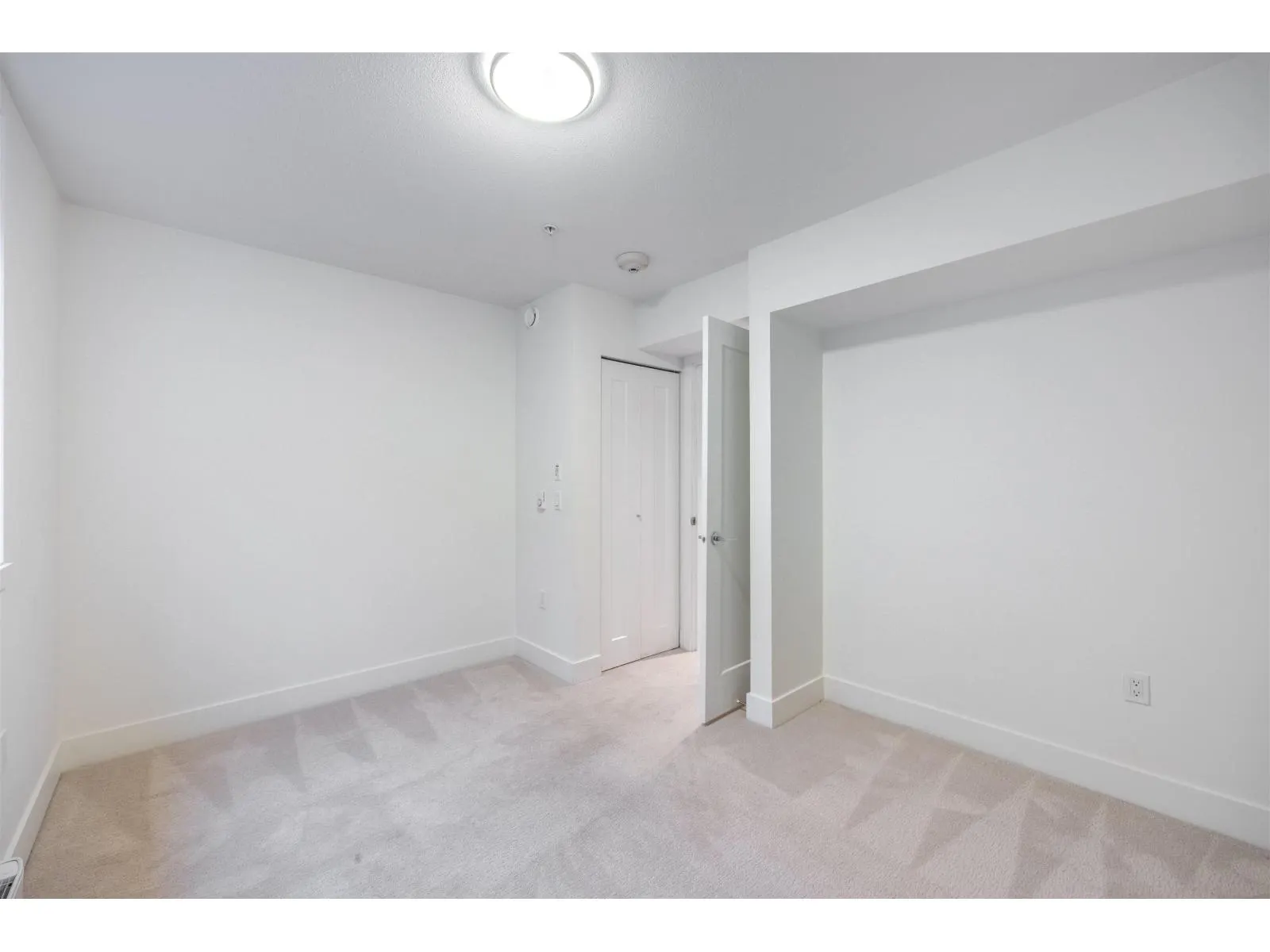 9 15775 MOUNTAIN VIEW DRIVE