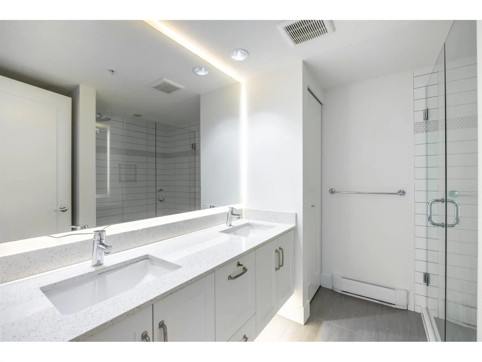 9 15775 MOUNTAIN VIEW DRIVE