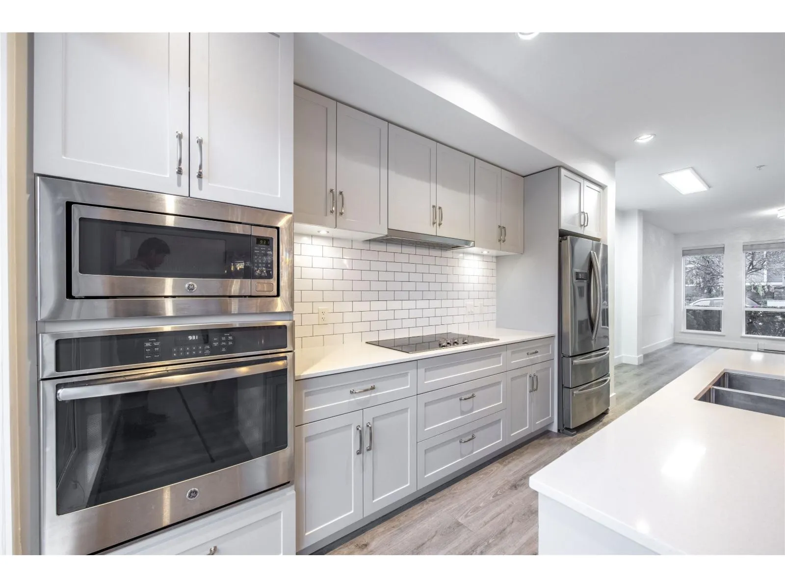 9 15775 MOUNTAIN VIEW DRIVE