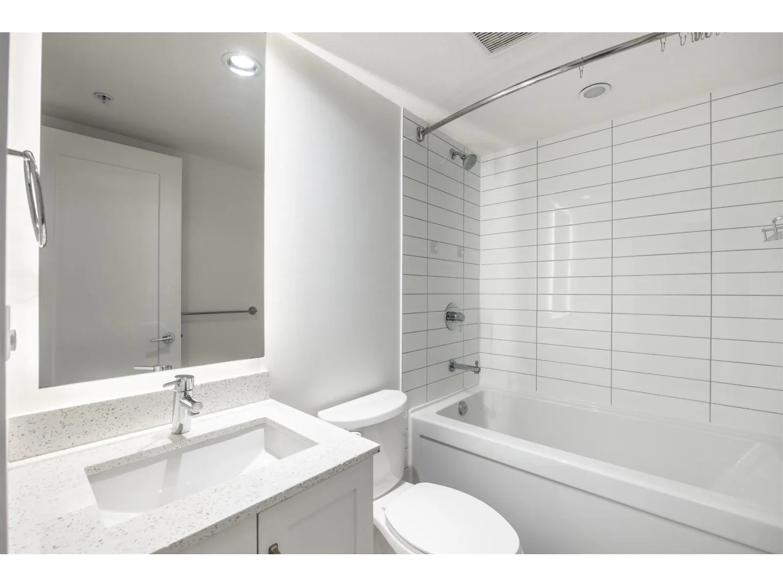 9 15775 MOUNTAIN VIEW DRIVE