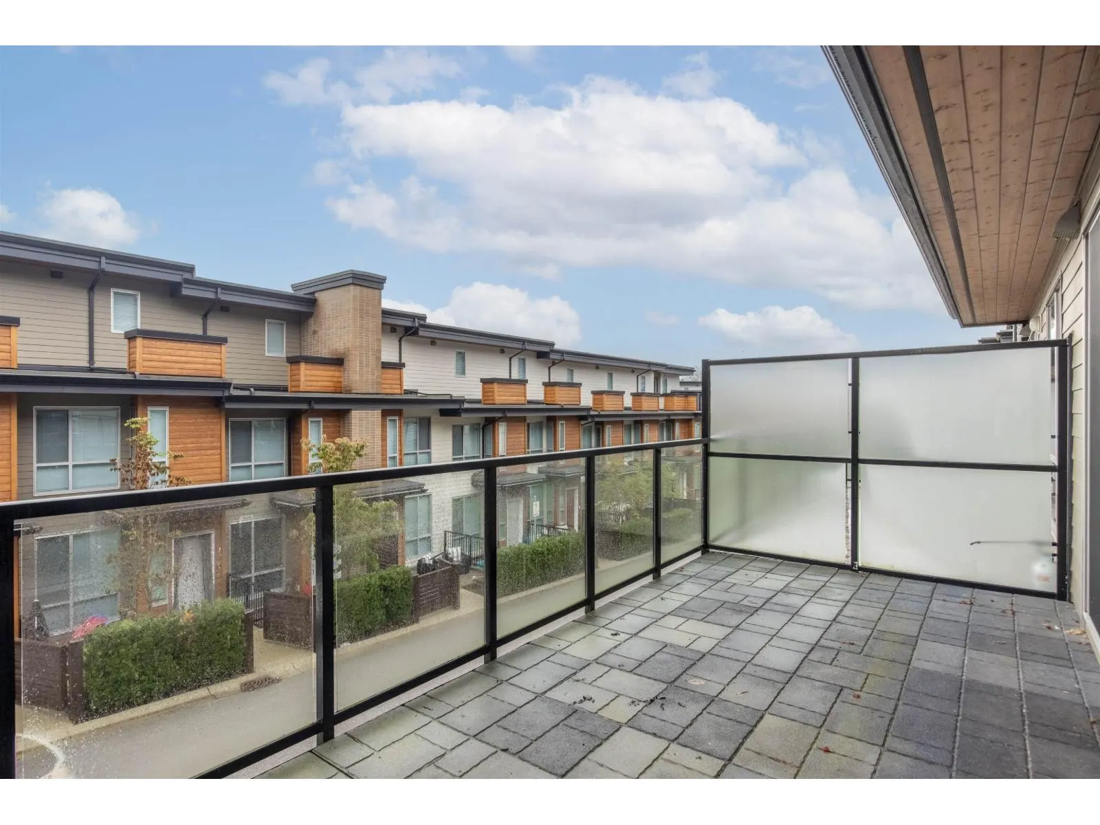 9 15775 MOUNTAIN VIEW DRIVE