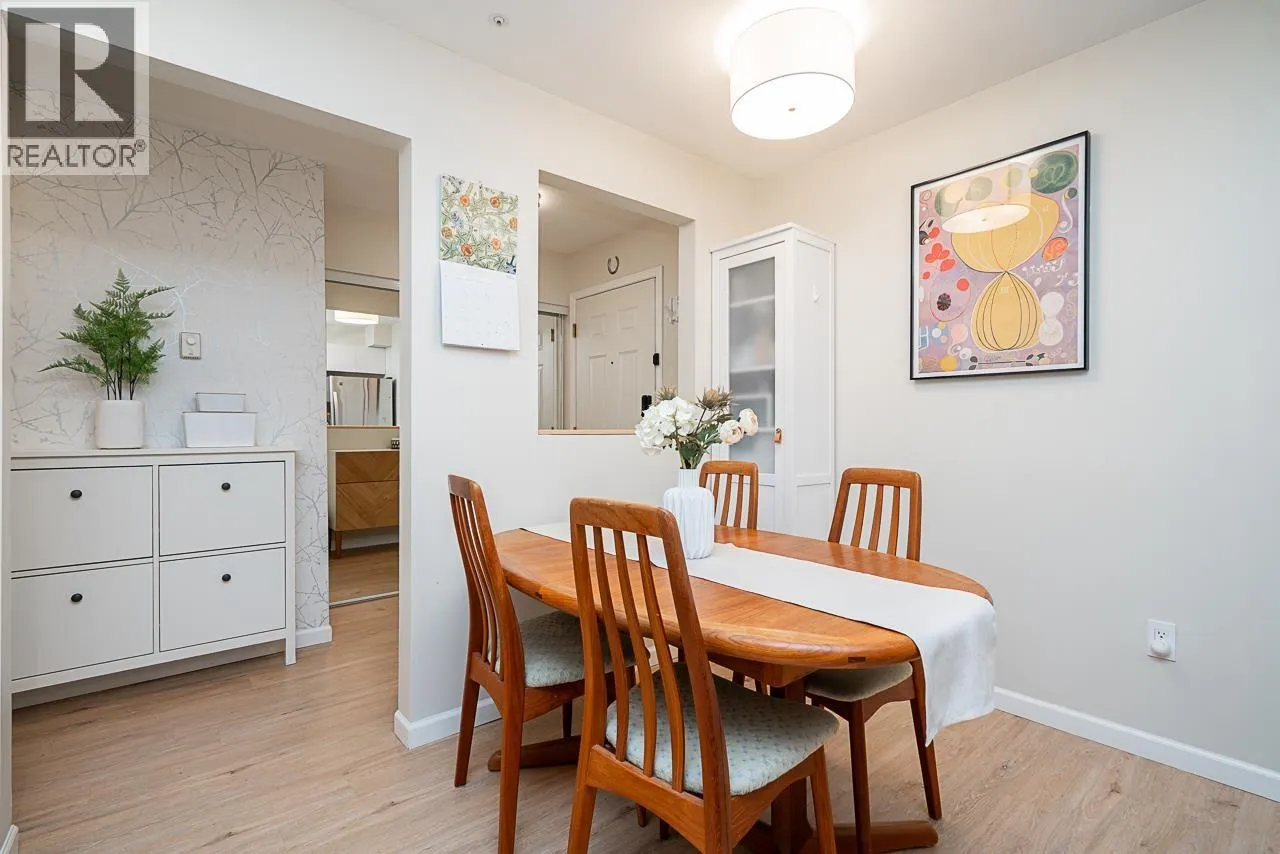 315 3075 PRIMROSE LANE