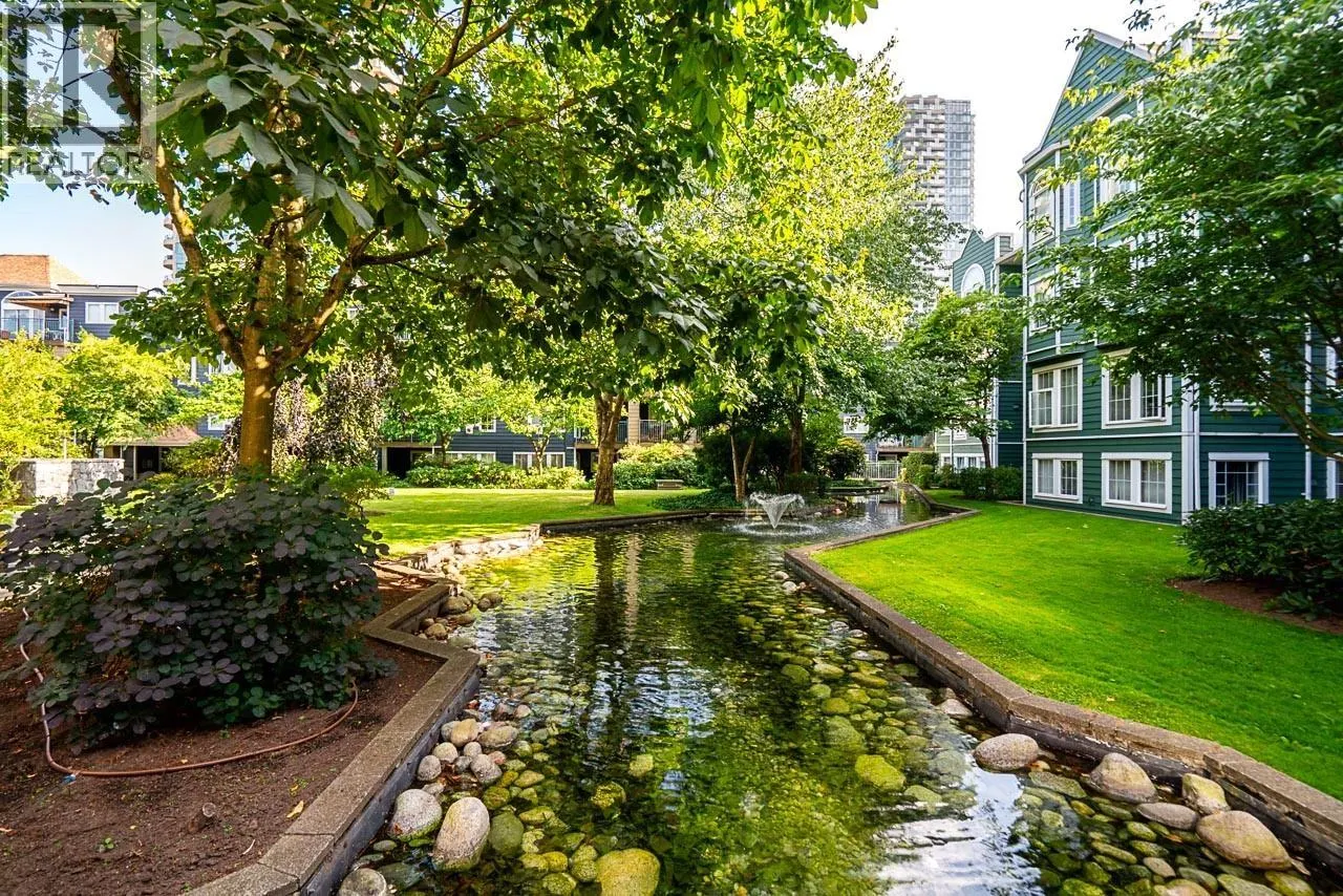 315 3075 PRIMROSE LANE