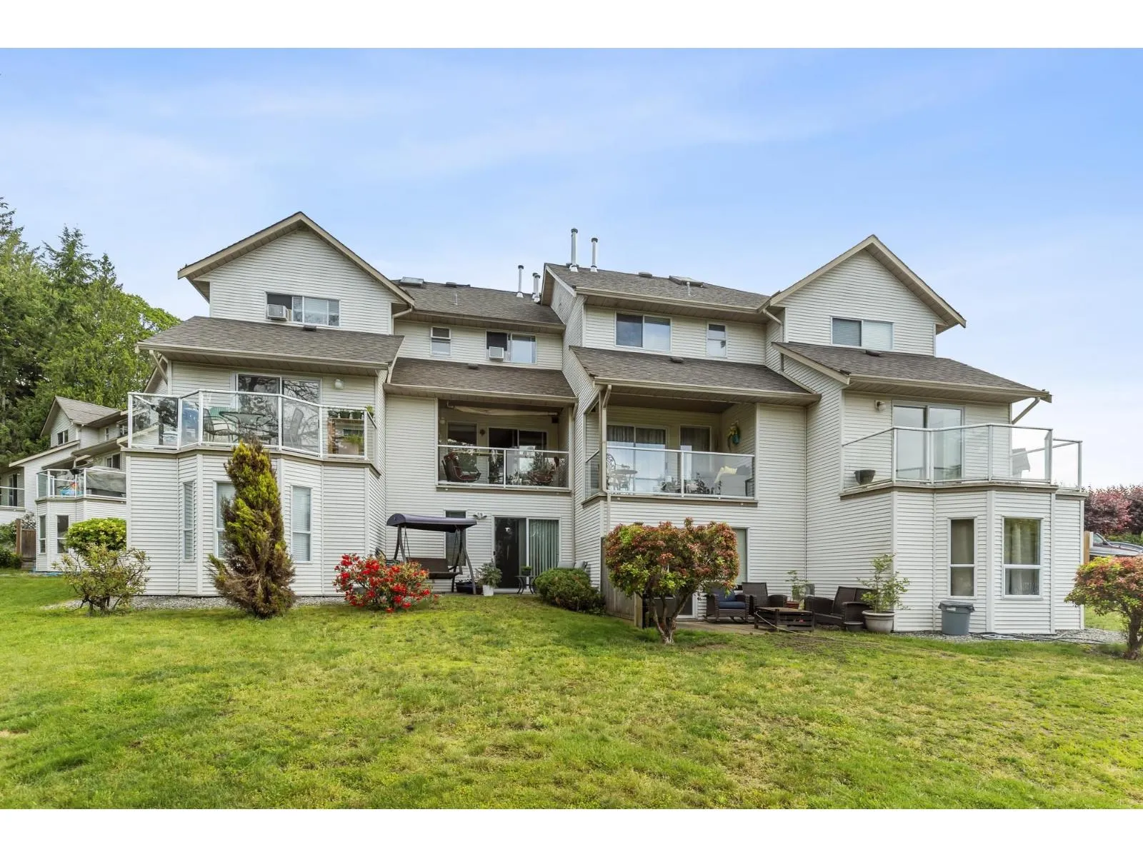 50 32361 MCRAE AVENUE