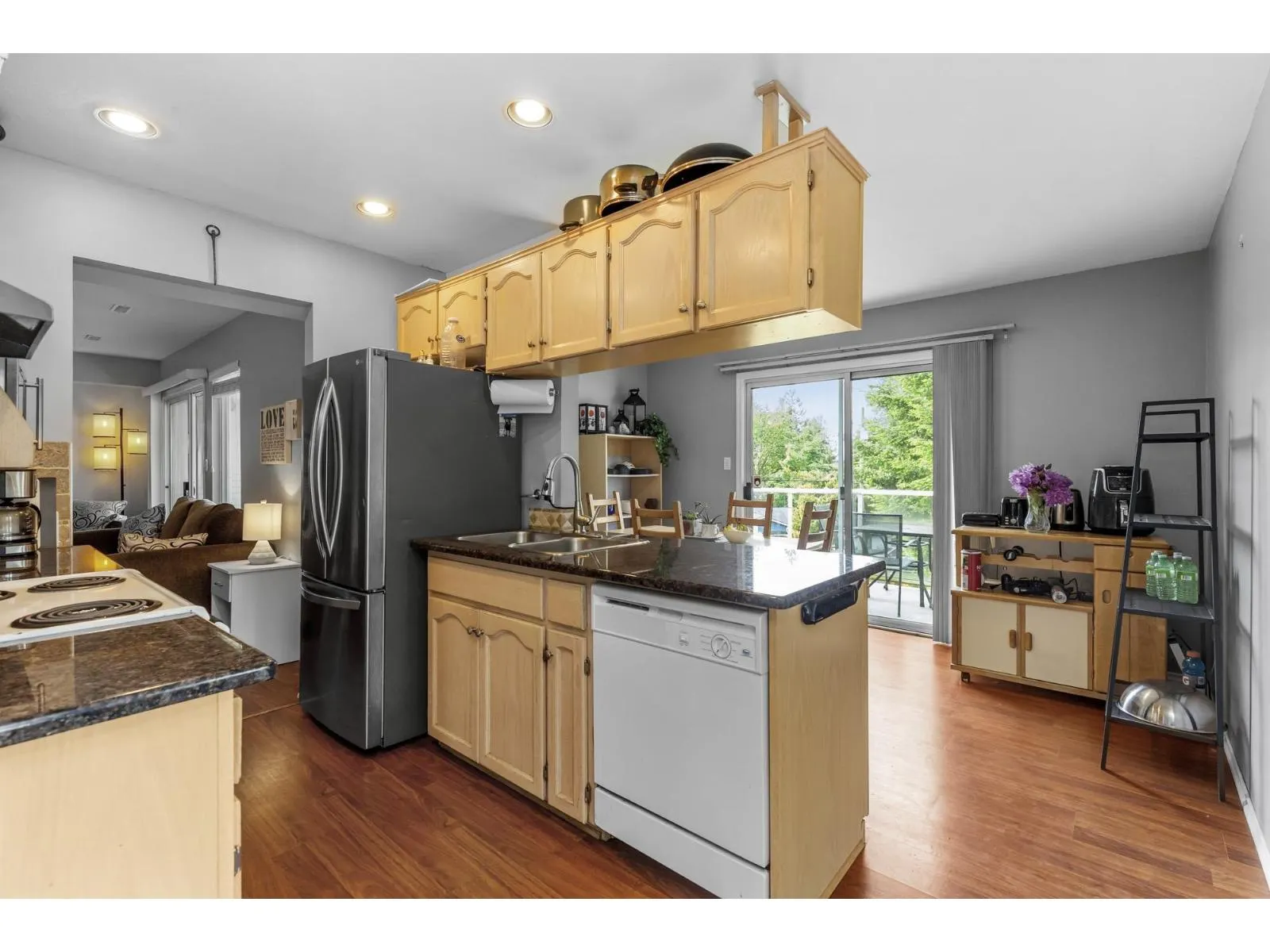 50 32361 MCRAE AVENUE