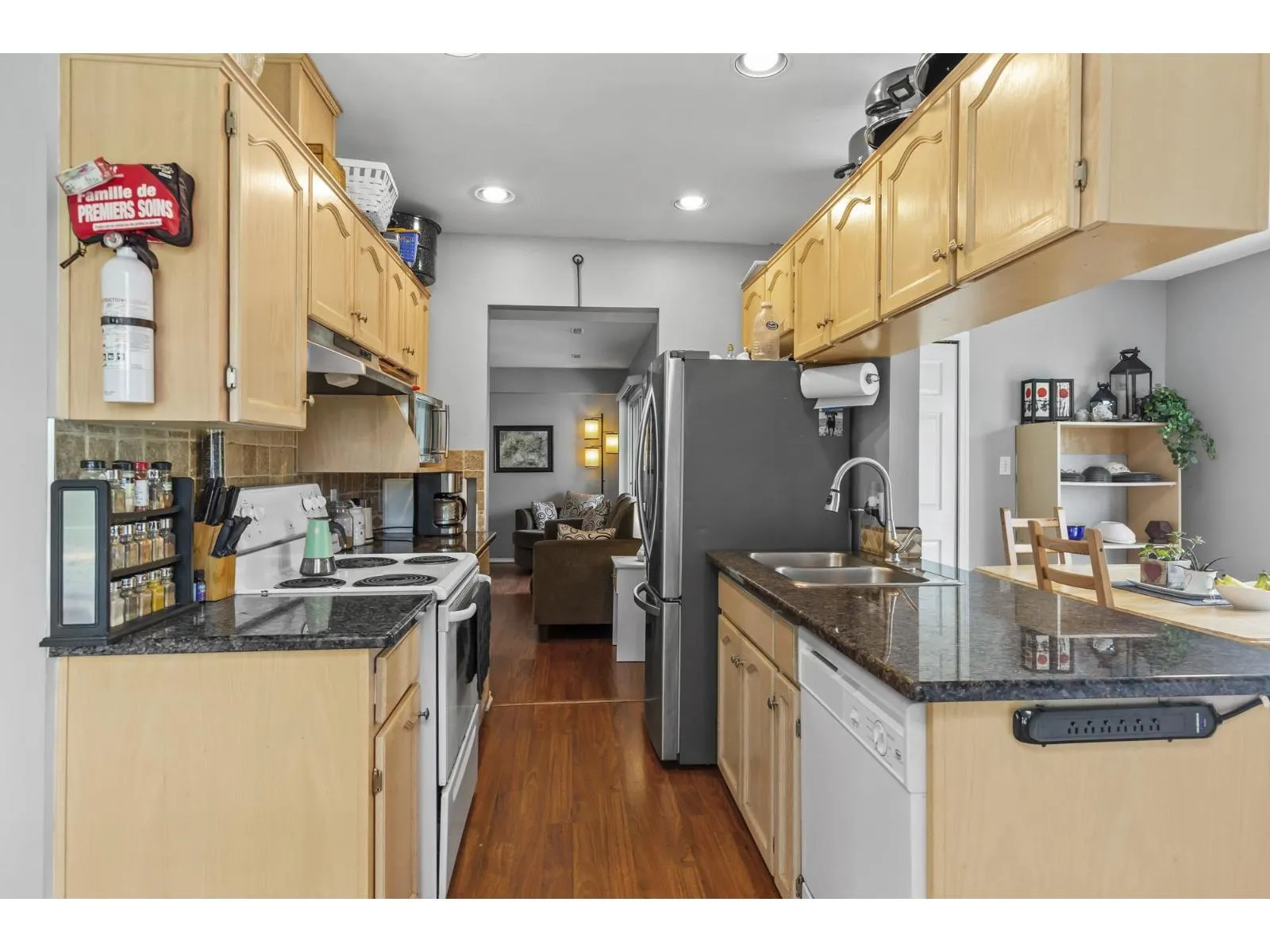 50 32361 MCRAE AVENUE