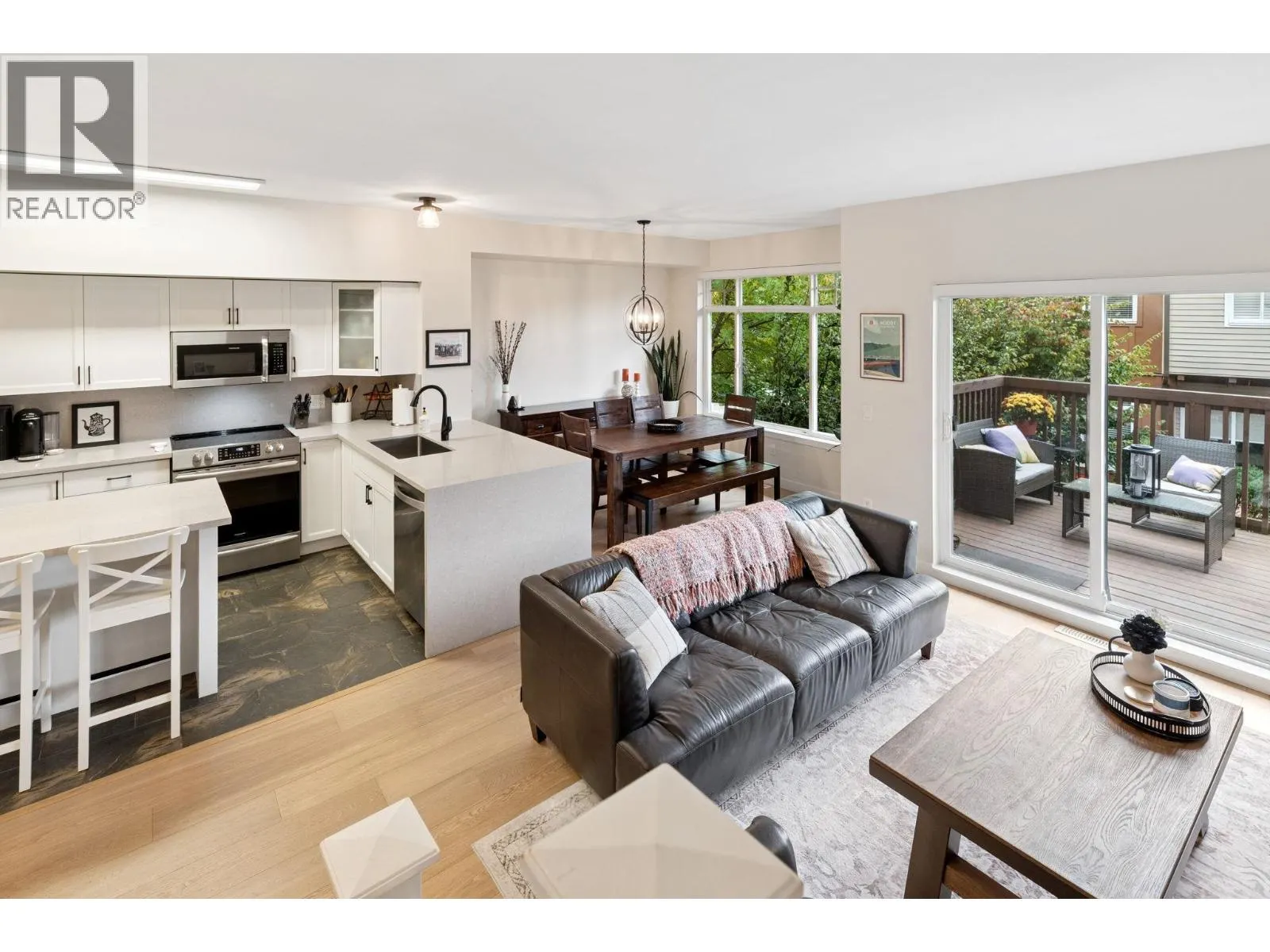 139 2000 PANORAMA DRIVE