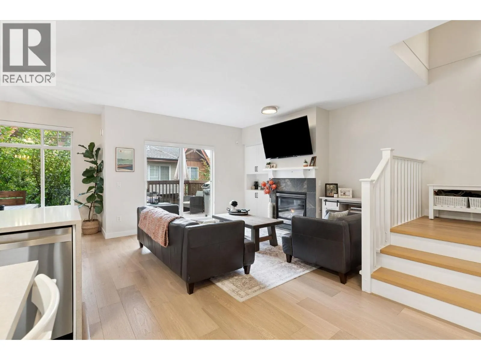 139 2000 PANORAMA DRIVE