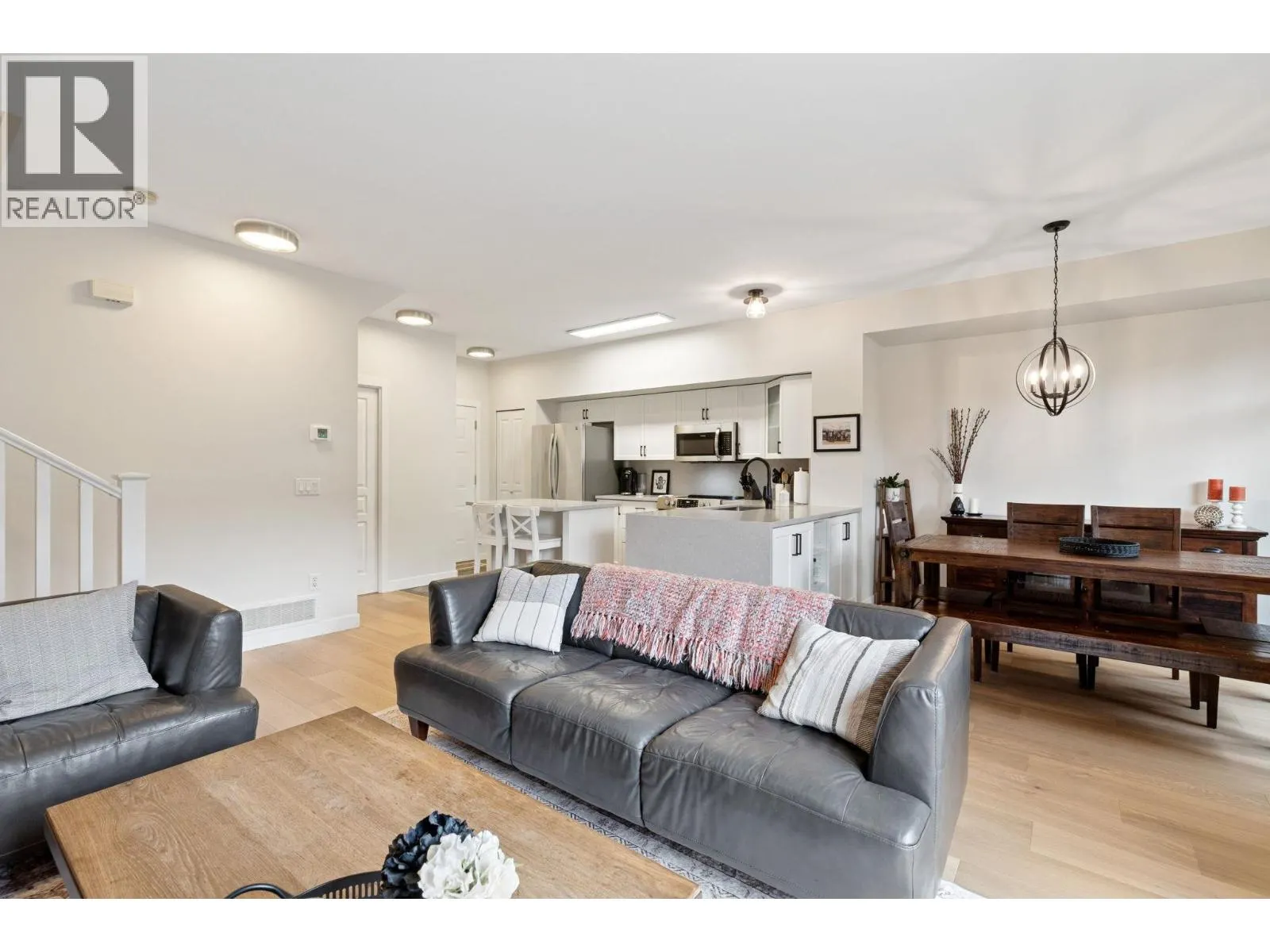 139 2000 PANORAMA DRIVE