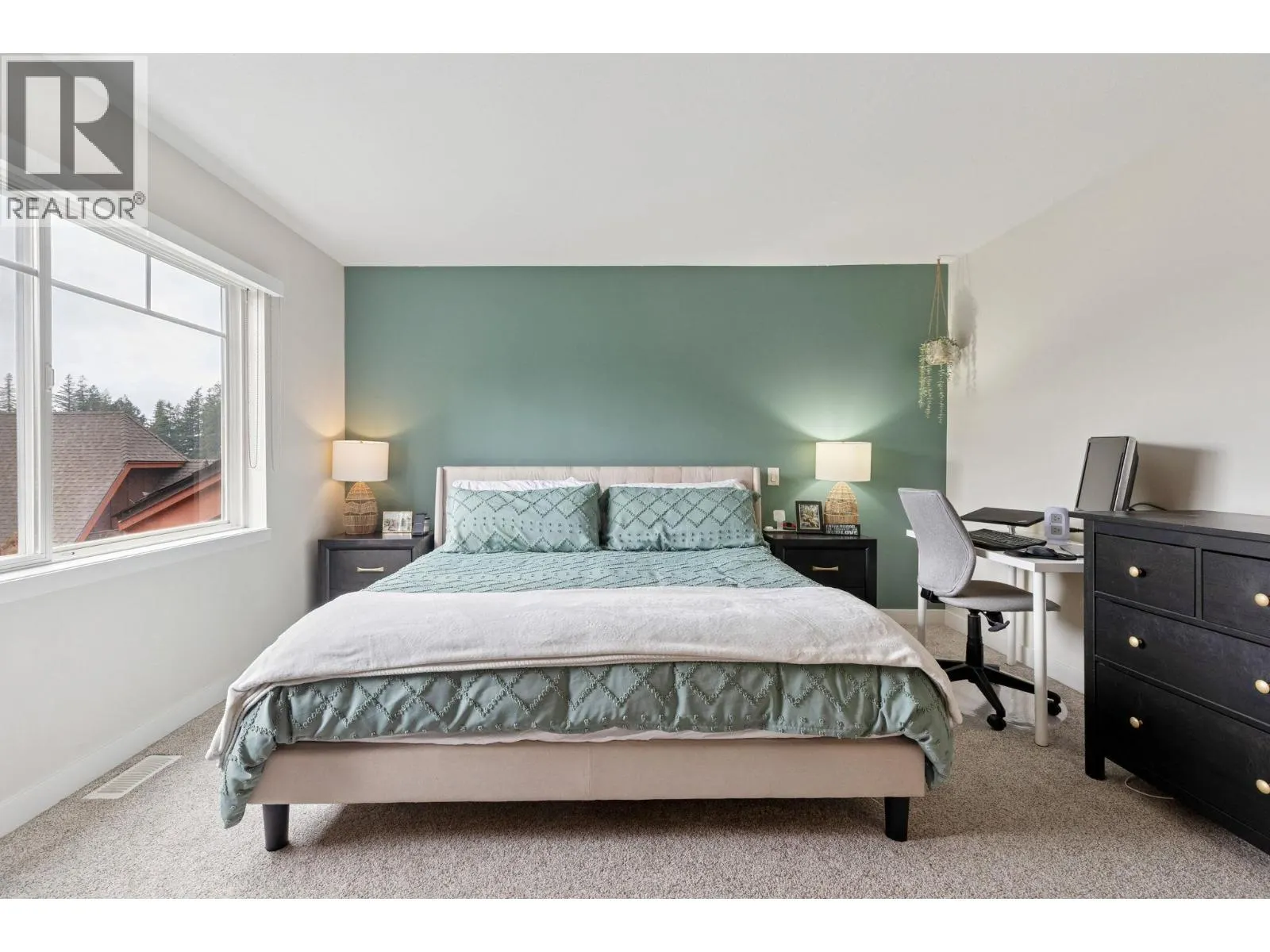 139 2000 PANORAMA DRIVE