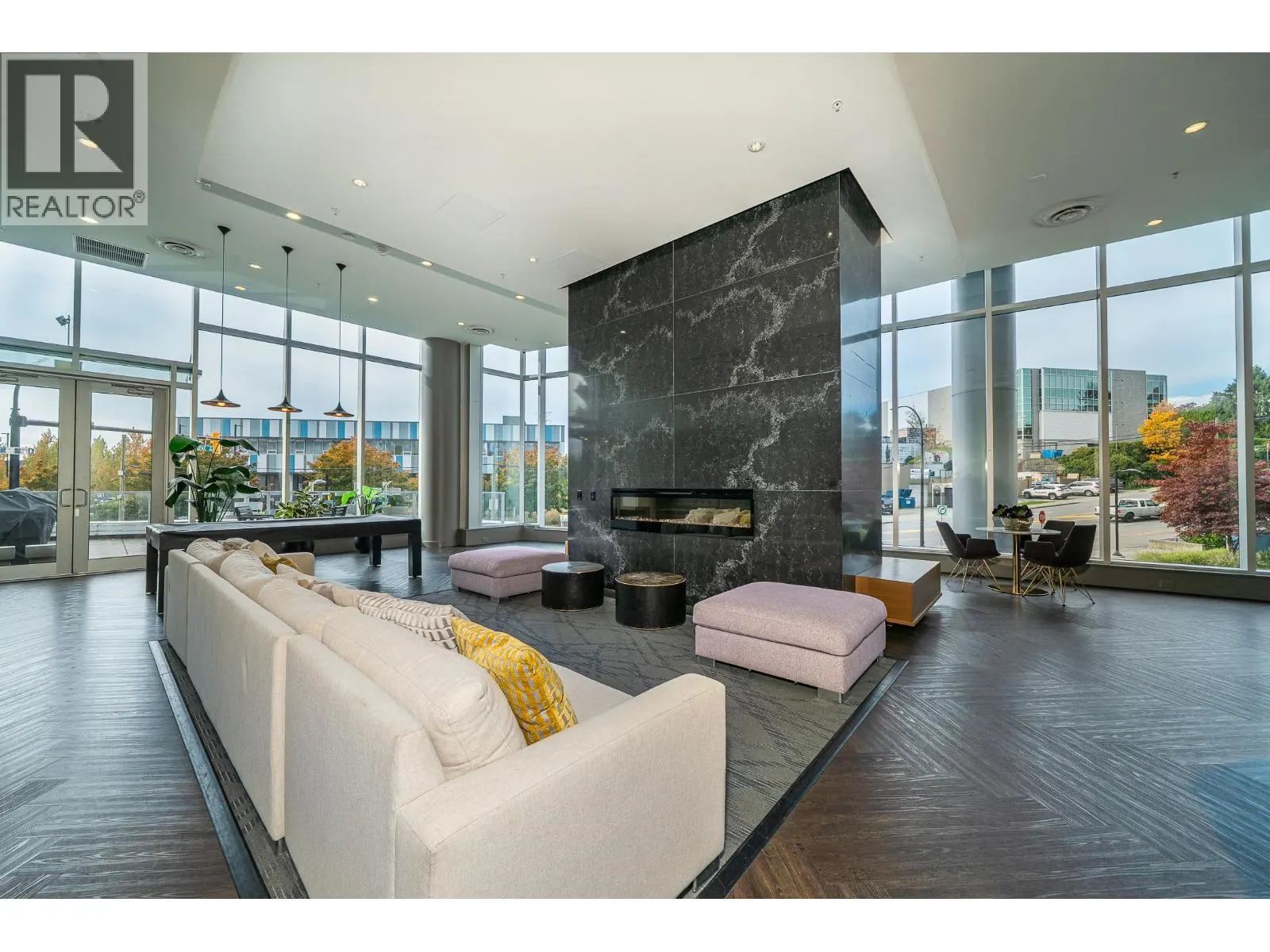 2601 1788 GILMORE AVENUE