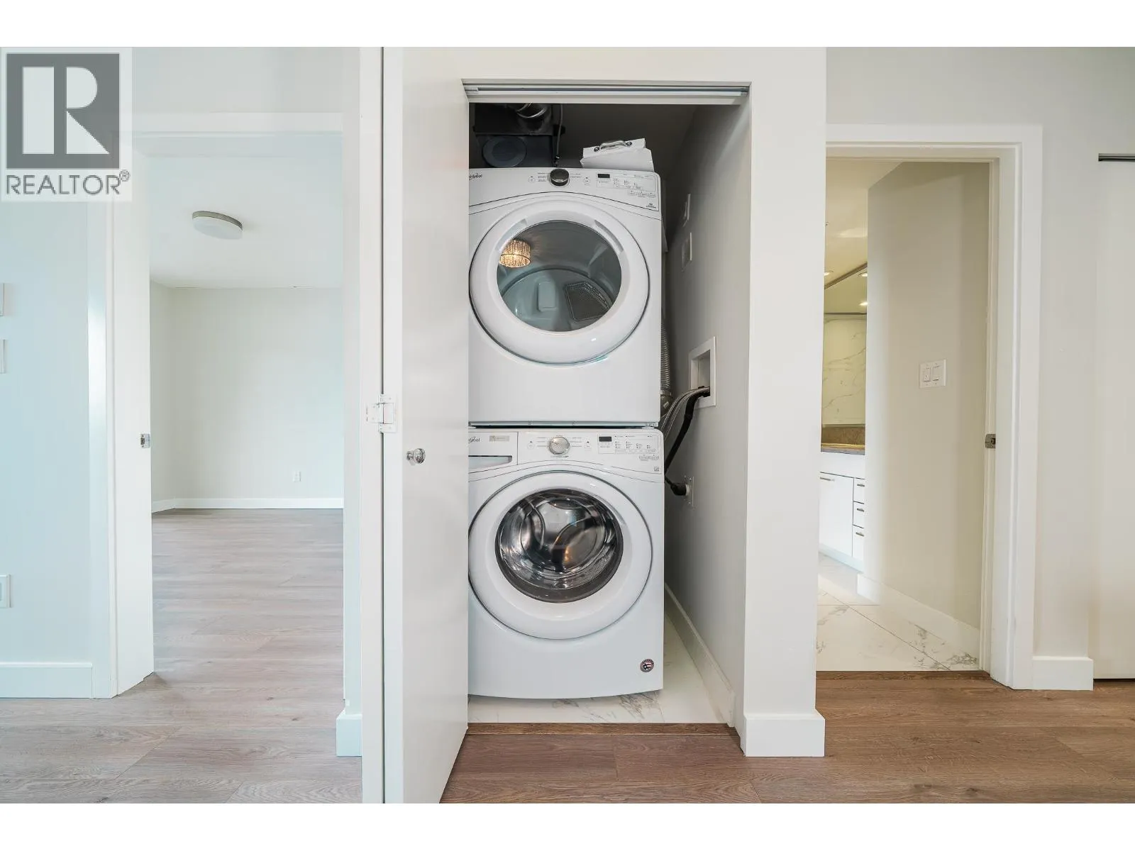 2601 1788 GILMORE AVENUE