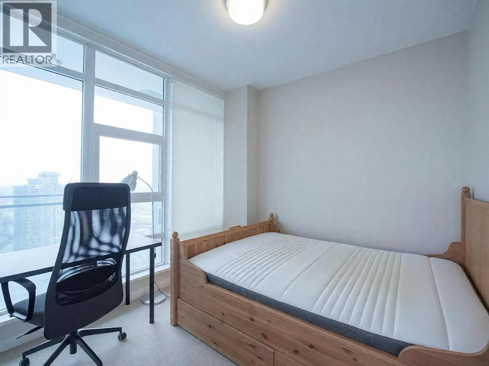 4205 4485 SKYLINE DRIVE