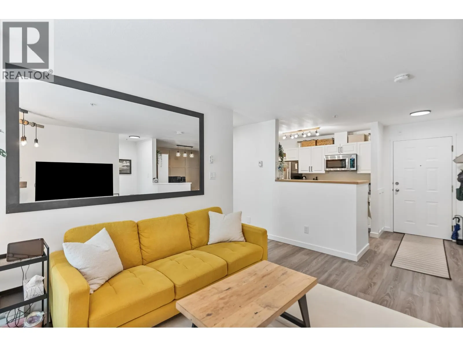 404 12206 224 STREET