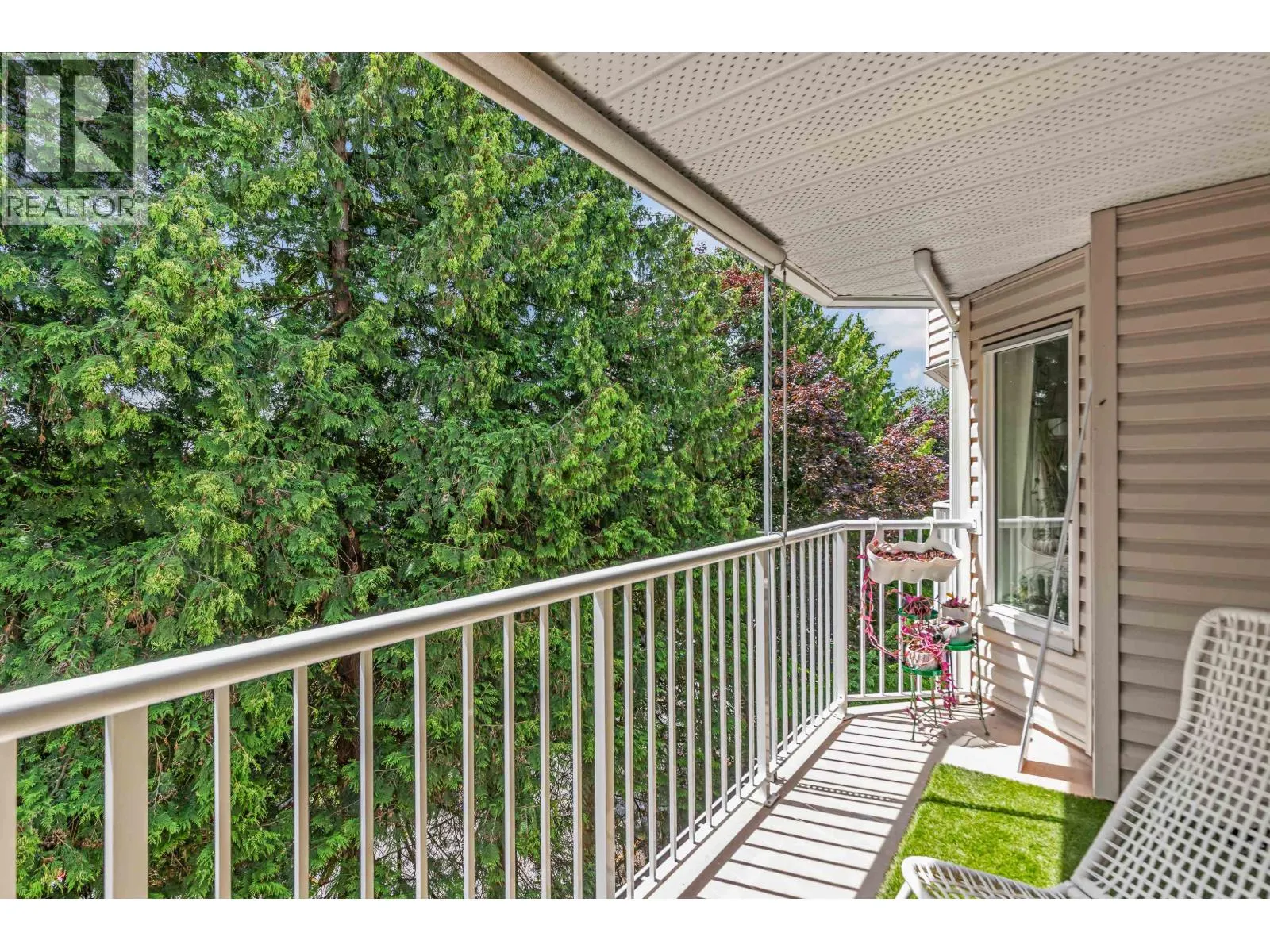 404 12206 224 STREET