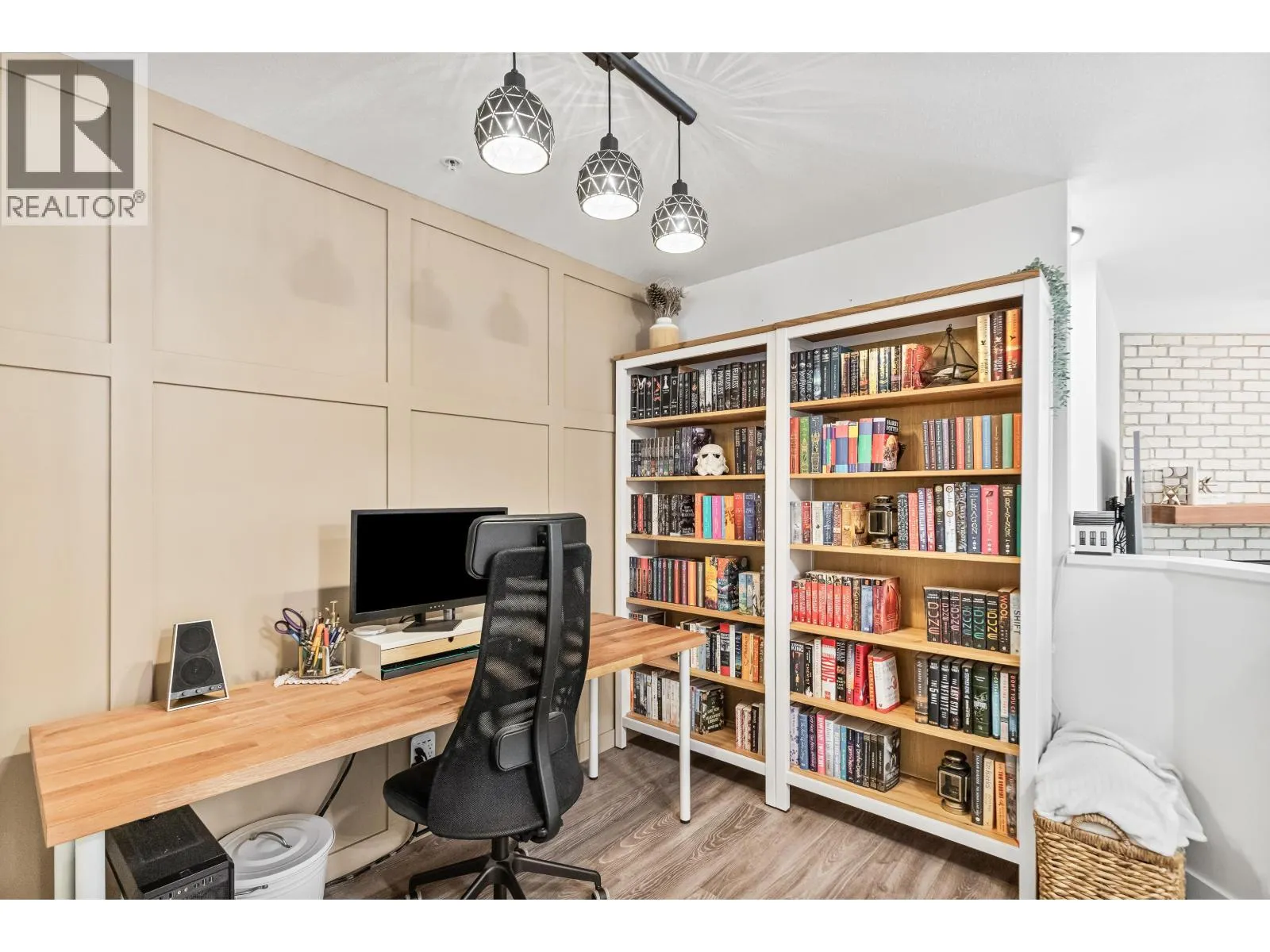 404 12206 224 STREET