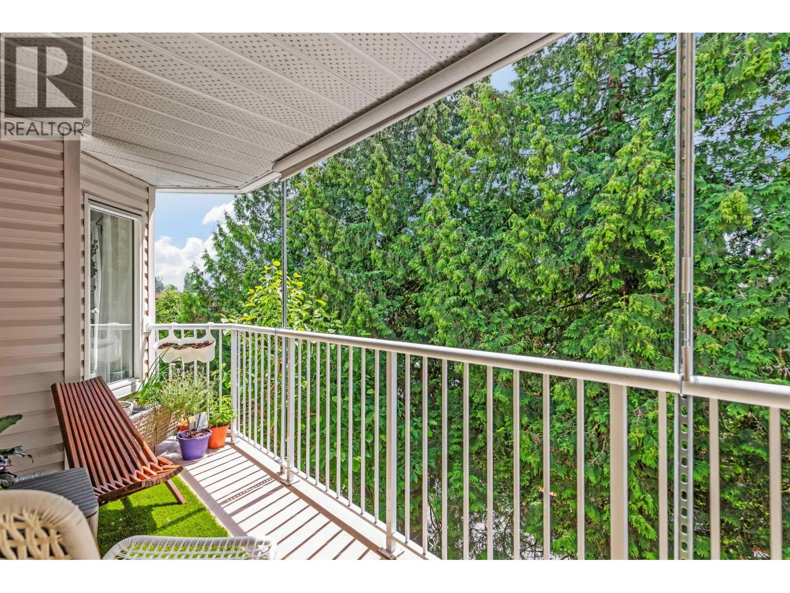 404 12206 224 STREET