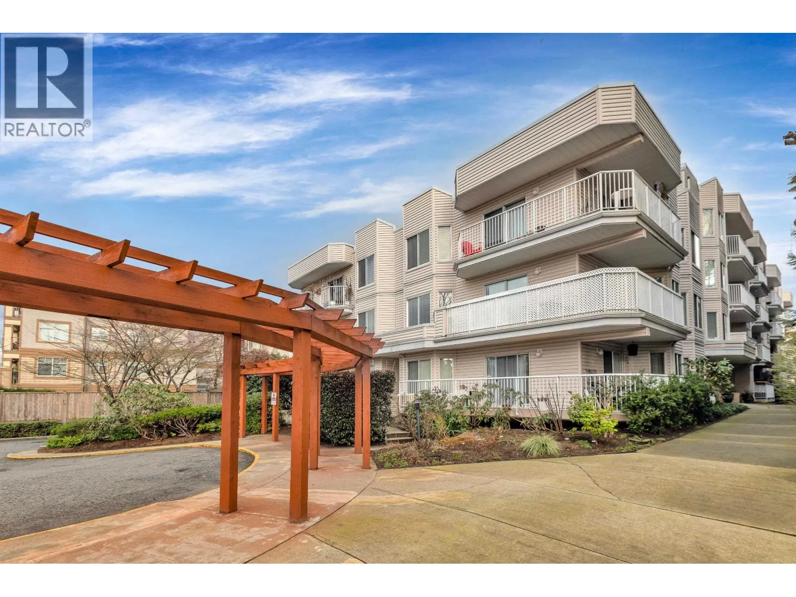 404 12206 224 STREET