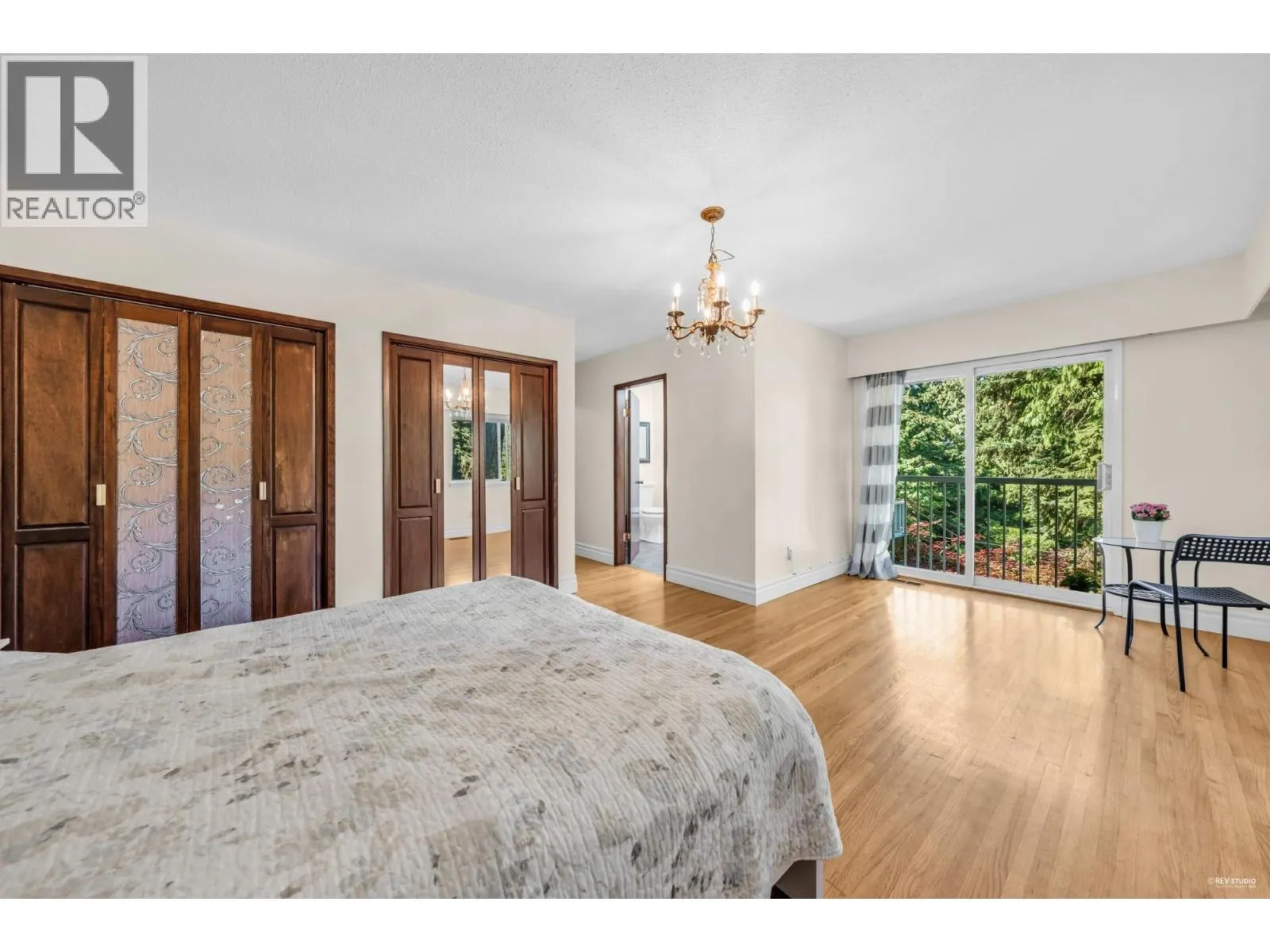 3845 BAYRIDGE AVENUE