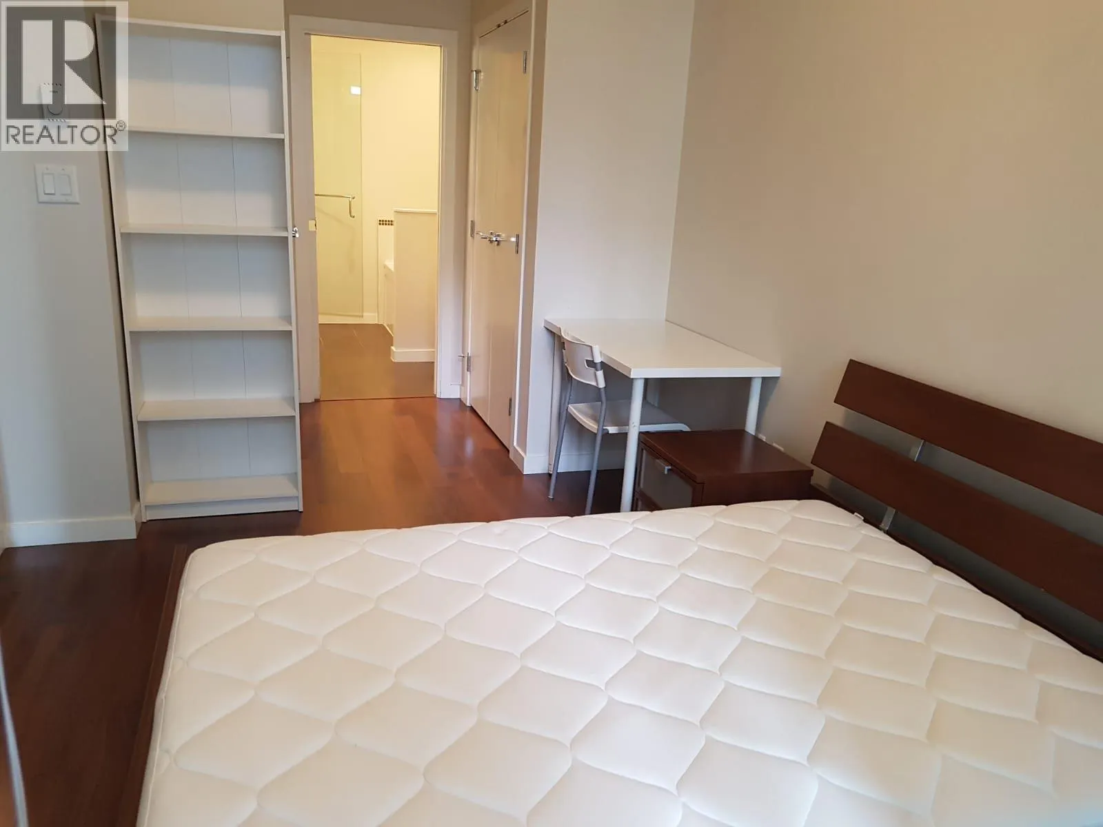 412 1205 HOWE STREET