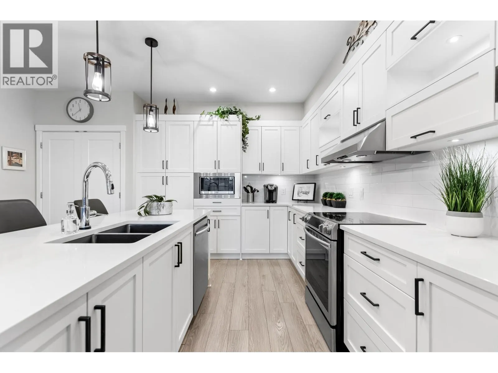 206 12367 224 STREET