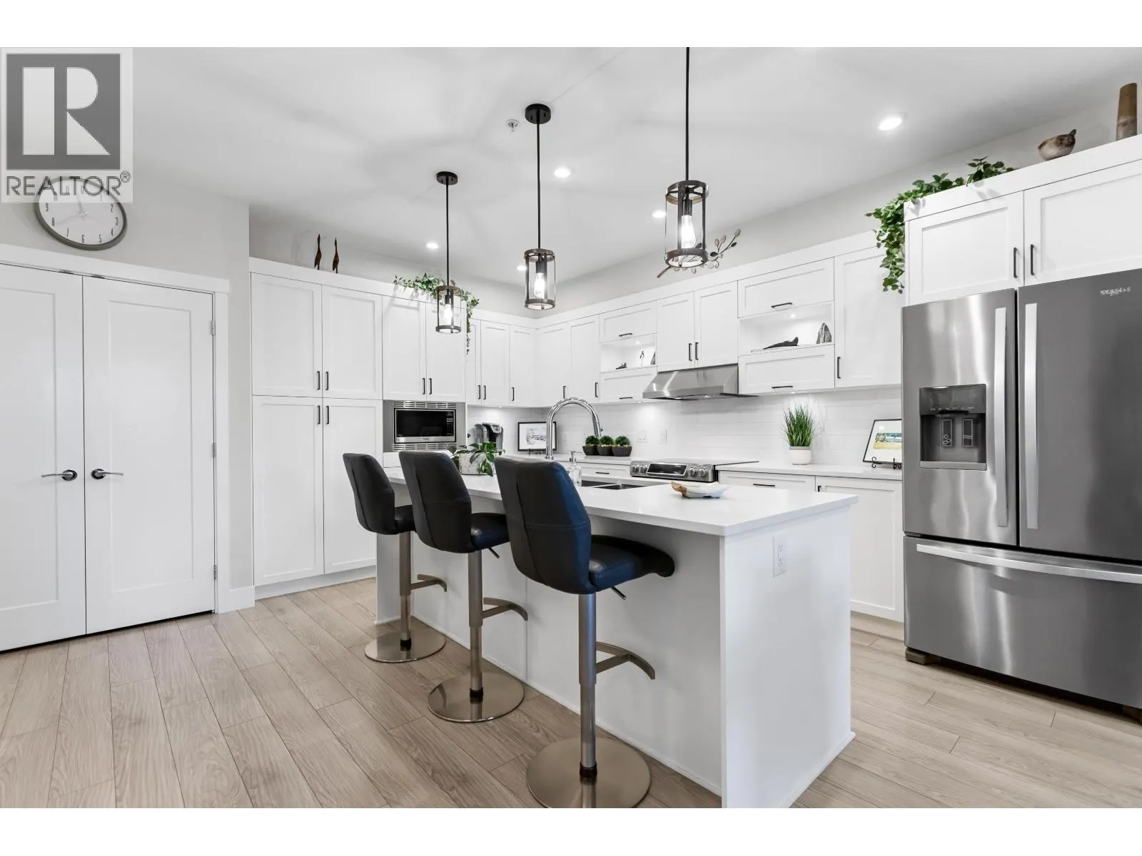 206 12367 224 STREET