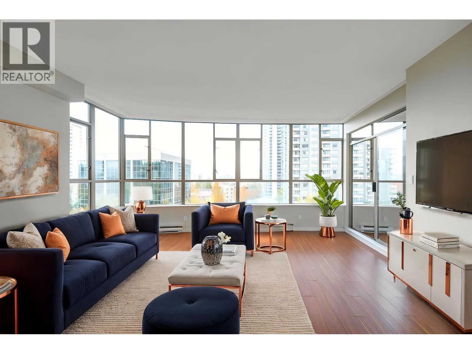 702 5885 OLIVE AVENUE