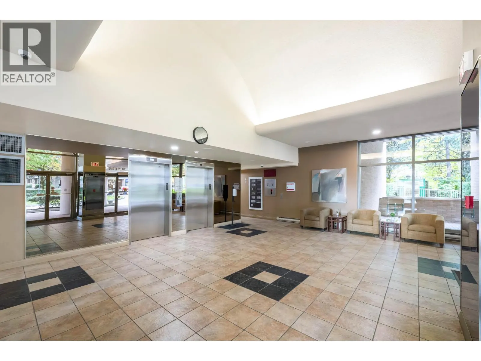 702 5885 OLIVE AVENUE