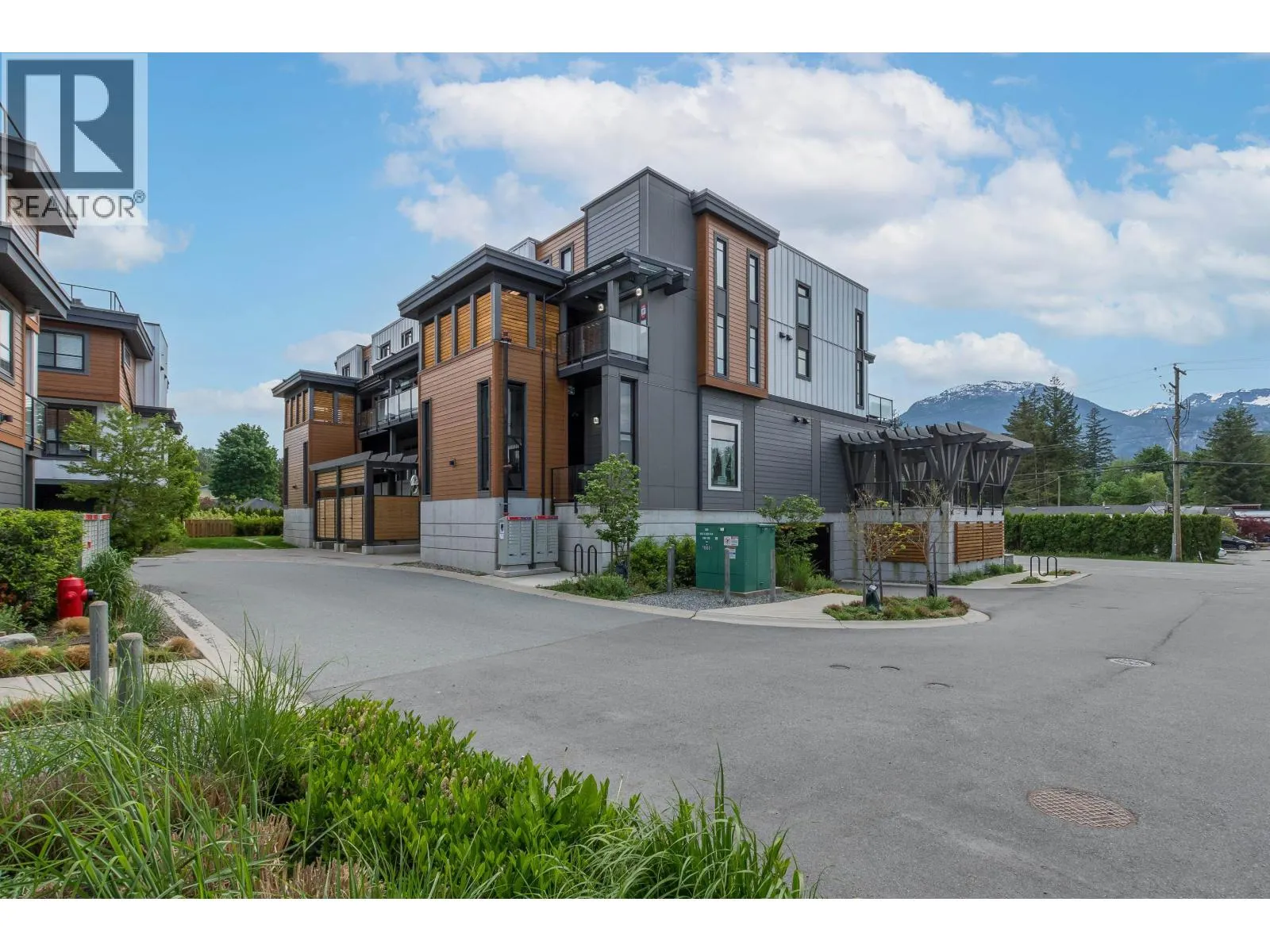 101-39771 GOVERNMENT ROAD