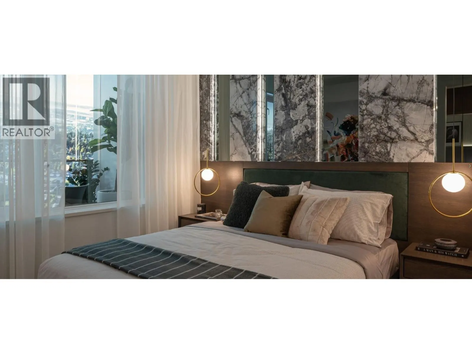 3709 6468 WILLINGDON AVE