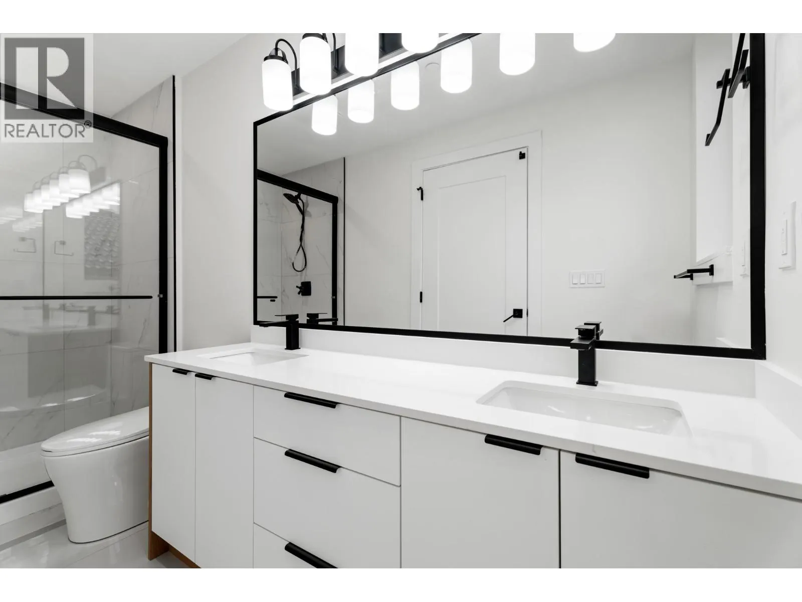 5875 CULLODEN STREET