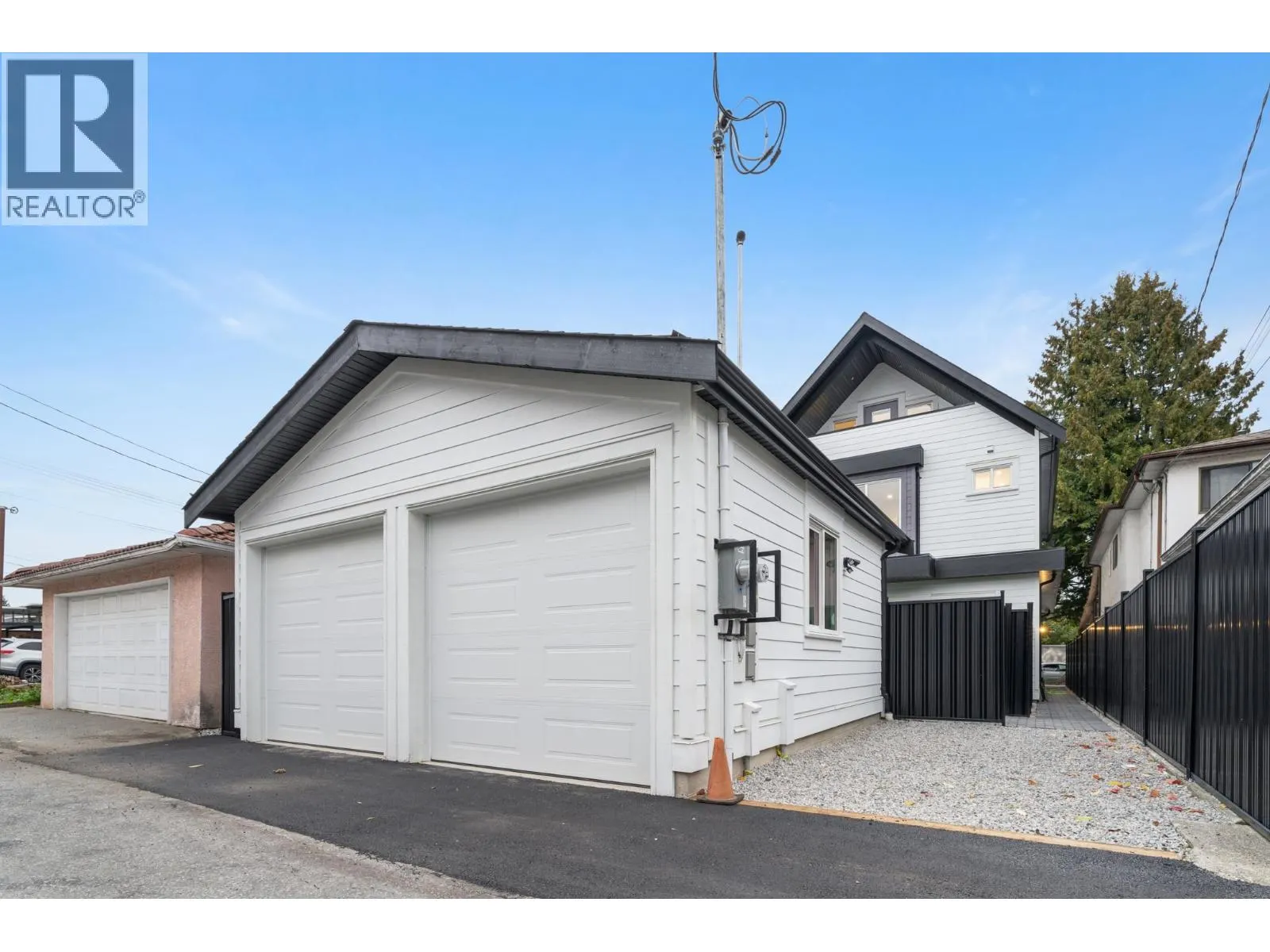 5875 CULLODEN STREET