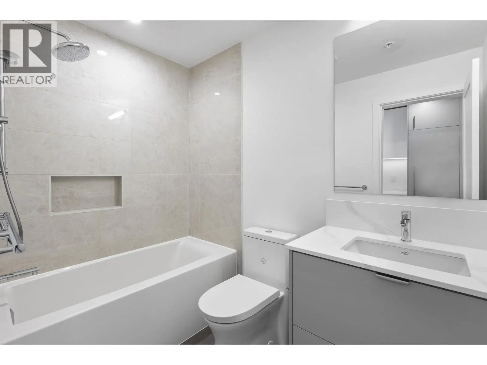 609 600 ROCHESTER AVENUE