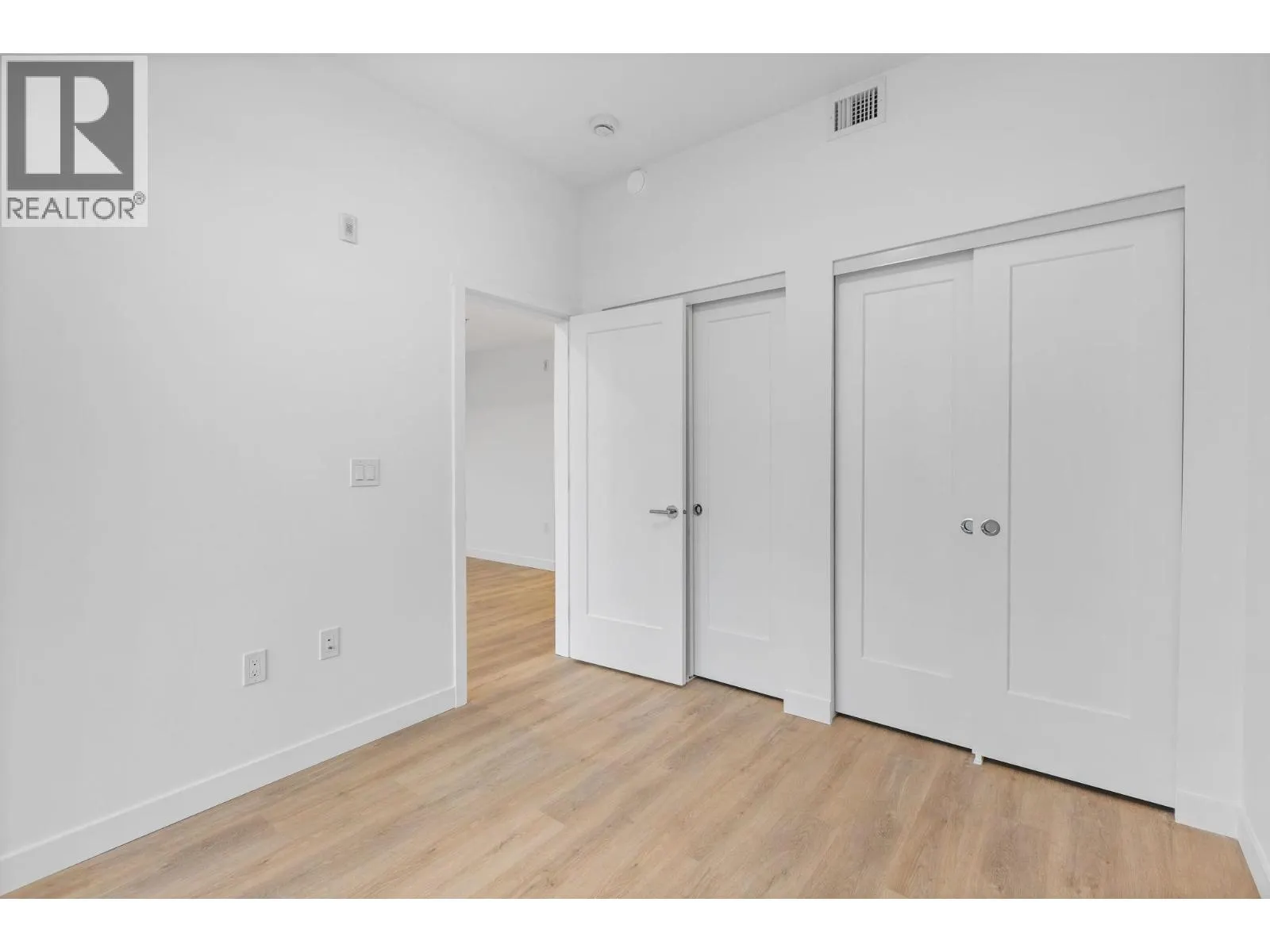 609 600 ROCHESTER AVENUE